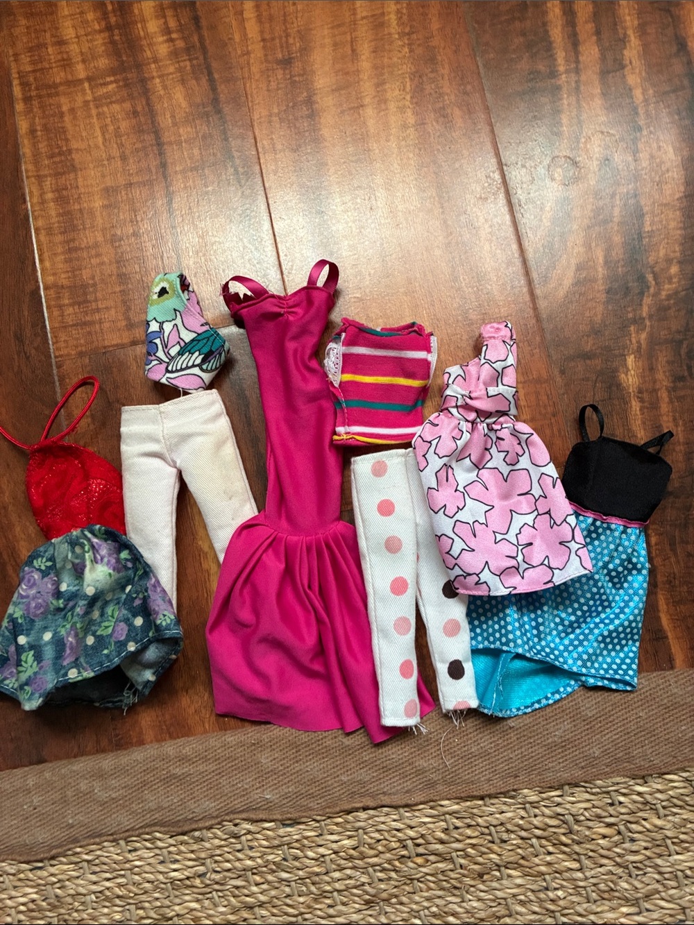 Assorted Barbie Clothes